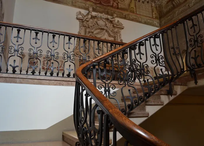 Palazzo Arrivabene B&B