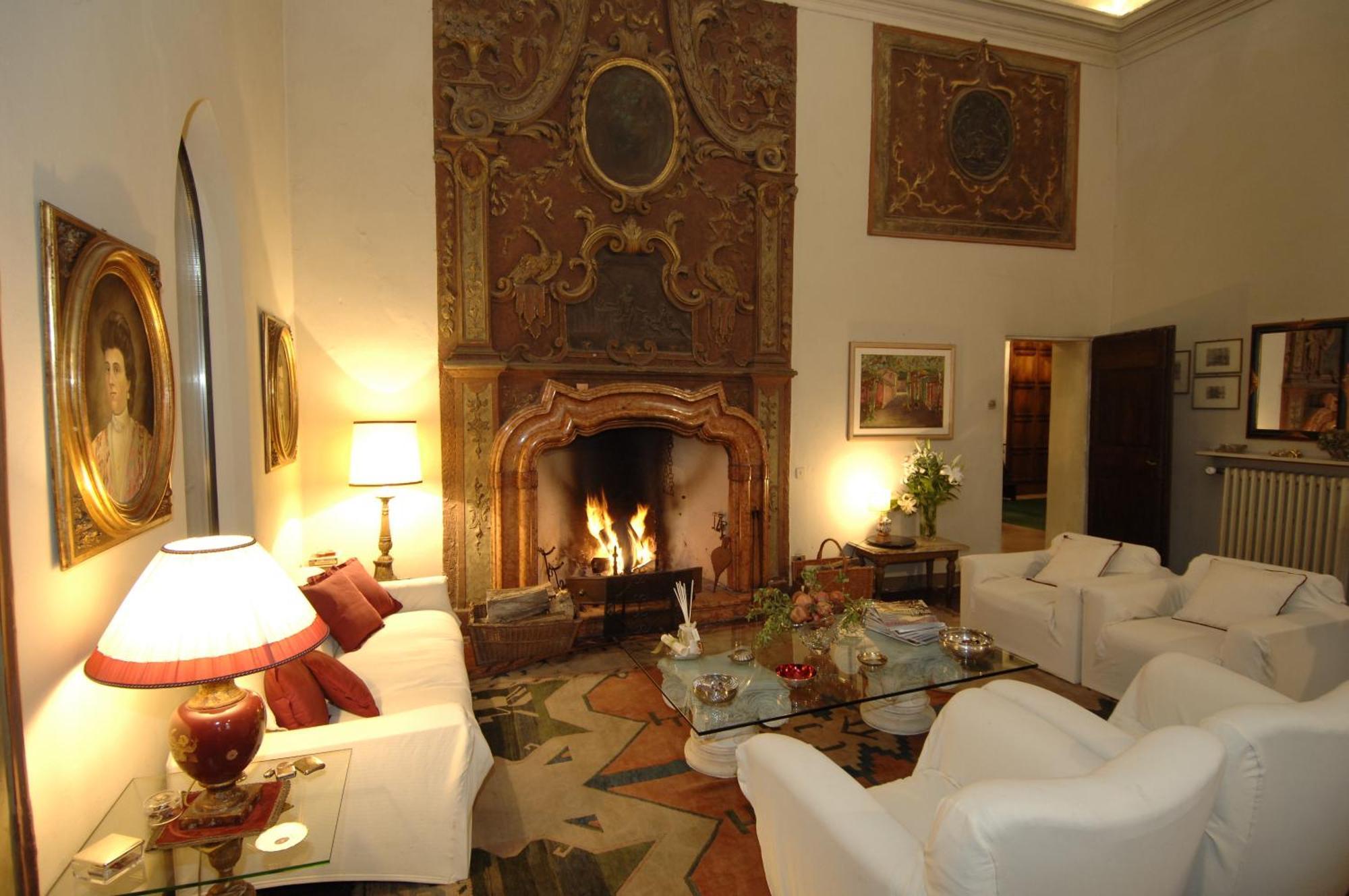 Bed & Breakfast Palazzo Arrivabene 2*